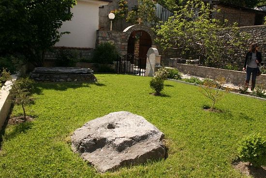 Порта црква Богородице Челнице у Охриду