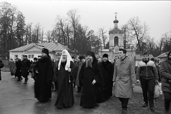 Первое посещение Патриархом Алексием II Оптиной пустыни, 1991 г.