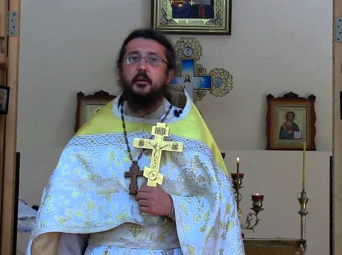 Священник Игорь Сильченков