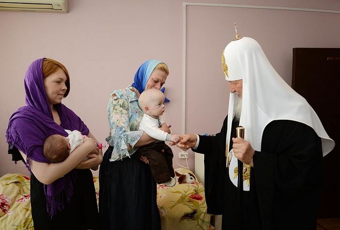 38 миллионов рублей направит Русская Православная Церковь на борьбу с абортами
