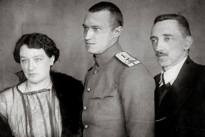 Семья Шмелевых в 1917 г