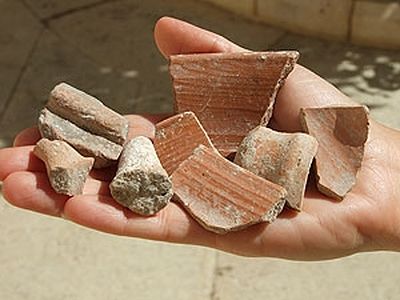 Finds including pottery fragments from the Temple Mount, dated to the First Temple period (Courtesy: IAA)