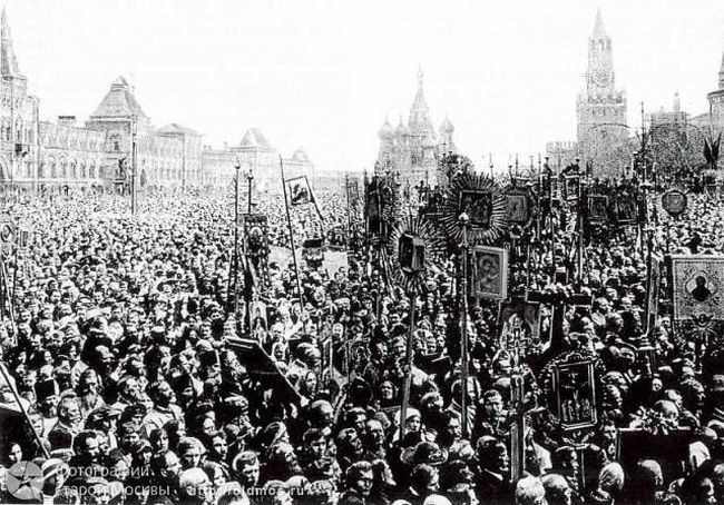 Крестный ход в Москве, 1918 г.