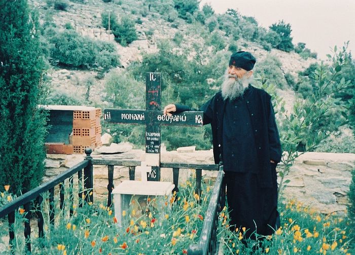 Elder Ephraim at the grave of his mother
