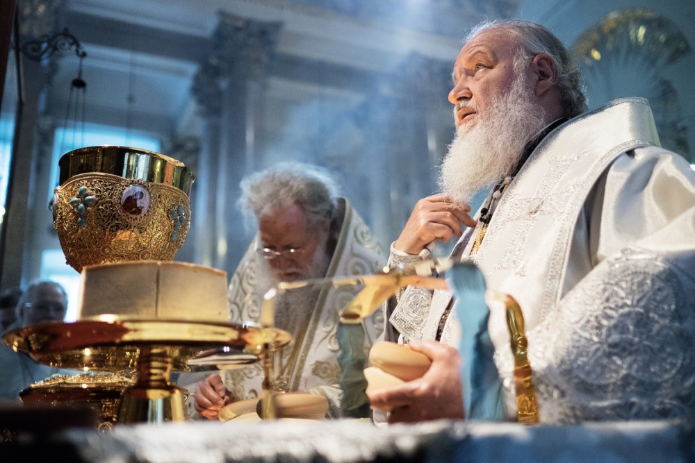 His Holiness Patriarch Kirill's 70th birthday.  Divine Liturgy with Patriarch Neofit of Bulgaria in the Kazan Cathedral in St. Petersburg. May 29, 2014.
