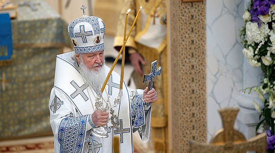 Patriarch of Moscow and All Russia Kirill leads the blessing ceremony of the new Holy Trinity Russian Orthodox Cathedral in Paris, France, December 4, 2016. © Benoit Tessier / Reuters