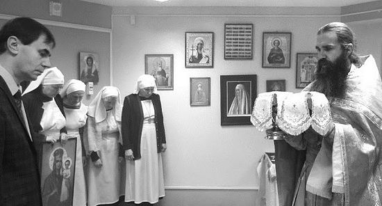 Photo: http://catalogueofstelisabethconvent.blogspot.ru/