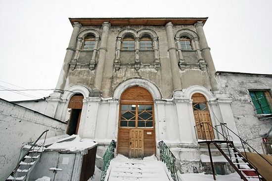 Тюрьма на территории бывшего Богородице-Казанского монастыря в Барнауле, где сидел о.Василий