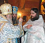 За Божественной Литургией был рукоположен во иеромонаха насельник Сретенского монастыря, выпускник семинарии, иеродиакон Паисий (Бочкарев)