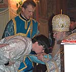 За Божественной Литургией был рукоположен во диакона выпускник семинарии, чтец Колногоров Александр