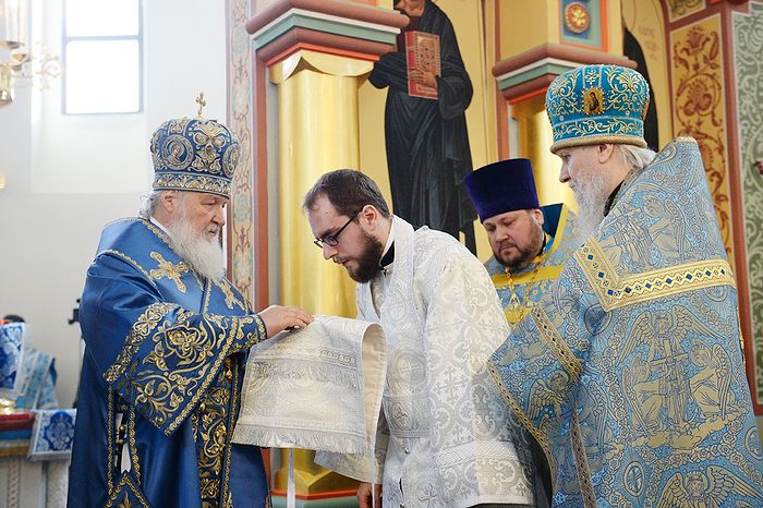 Патриарх Кирилл: Господь помогает человеку, когда тот по собственной воле принимает помощь