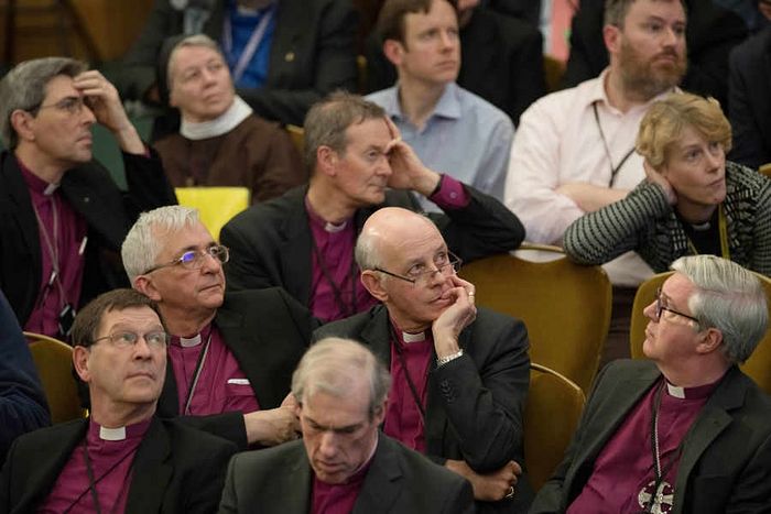 BISHOPS OF CHURCH OF ENGLAND SAY MARRIAGE IS ONLY BETWEEN MAN AND WOMAN, HOUSE OF CLERGY SAYS IT’S NOT
