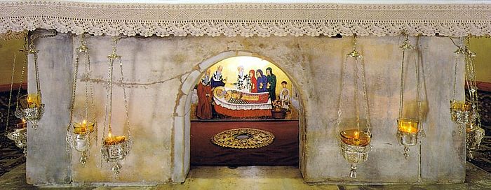 St. Nicholas' relics are kept under the altar in the crypt church at the Catholic basilica in Bari, Italy. Photo: stnicholascenter.org