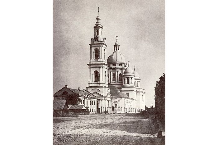 Богоявленский собор в Москве, где крестили Пушкина
