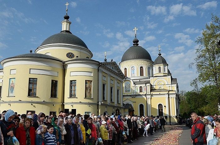 Покровский женский монастырь, где пребывают мощи блаженной Матроны Московской