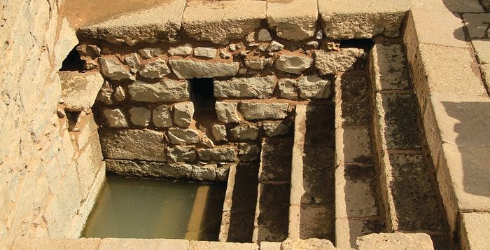New finds suggest Second Temple priests who fled the Romans kept up holy rituals in the Galilee.