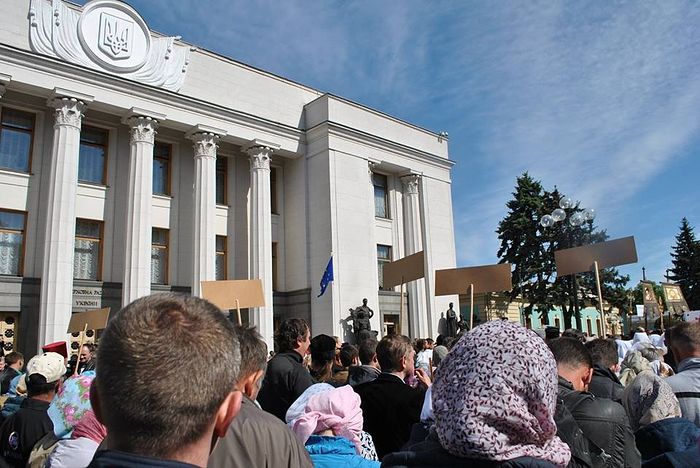 The “prayerful standing” rally near the Verkhovna Rada.