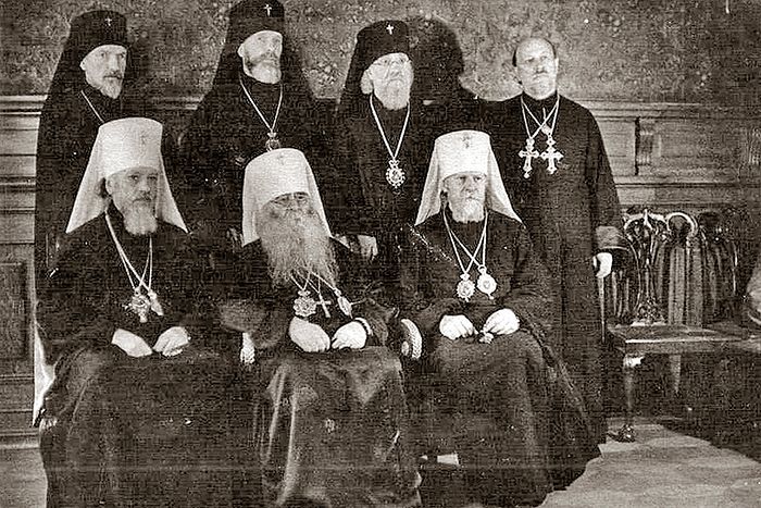 Члены Священного Синода, избранные на Архиерейском Соборе 1943 года