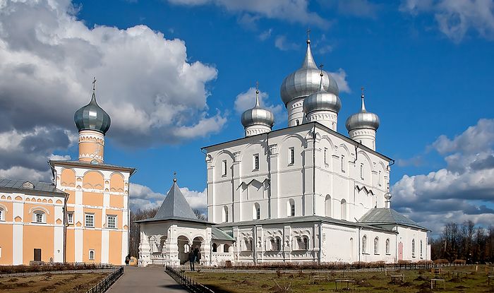 Вармаламов Хутински манастир данас.