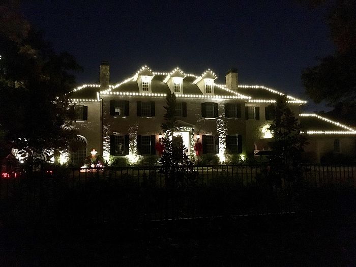 Christmas decorations in Dallas, Texas. Photo: OrthoChristian.com
