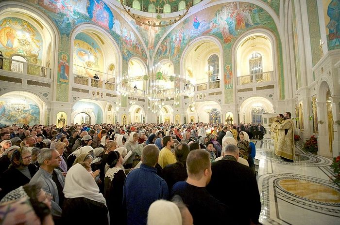 New Year's Eve midnight Liturgy in Stretensky Monastery. Photo: Ioann Tkachenko/Pravoslavie.ru