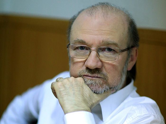 Политолог Александр Щипков