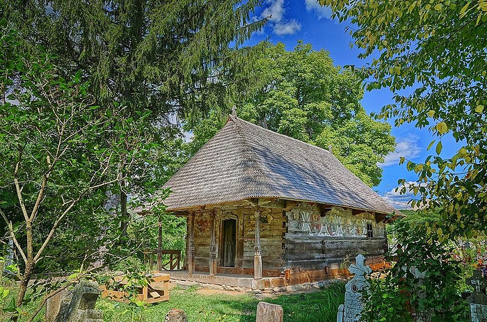 Маленькая деревянная церковь в Румынии удостоена престижной европейской премии в области культурного наследия