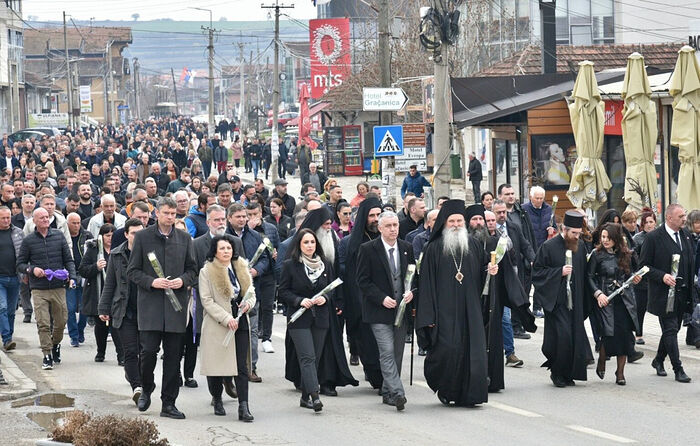 В Грачанице отметили 20-летие погрома сербов в Косово и Метохии