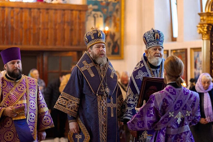 Глава Крымской митрополии посетил Феодосийскую и Керченскую епархию