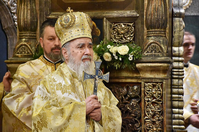 Romanian hierarch marks 50 years as bishop