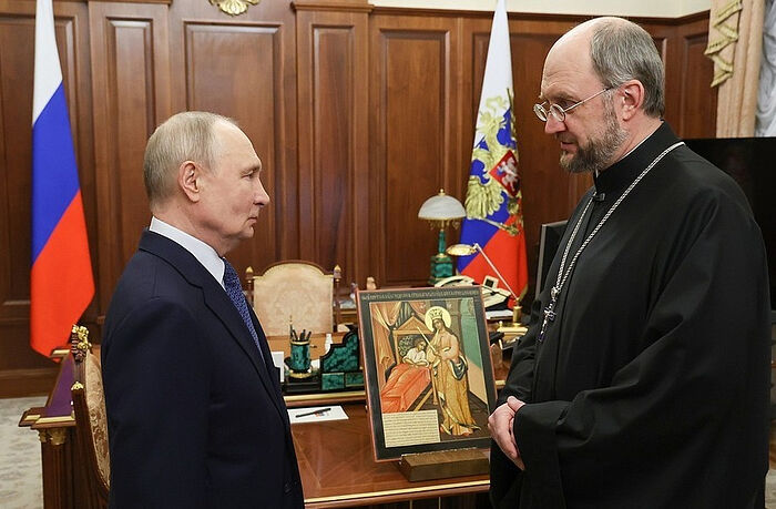 Состоялась встреча Президента России Владимира Путина с руководителем фонда «Круг добра» протоиереем Александром Ткаченко