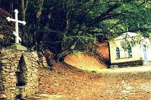 Чудотворный источник Космо-Дамиановского монастыря