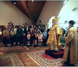 Загрузить увеличенное изображение. 576x384px.  Размер файла 79,00kb
Божественную Литургию возлавил преосвященный епископ Гавриил