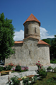 Албанский храм I века в деревне Киш (Шеки)