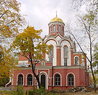 Храм Благовещения в Петровском парке