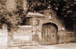 Врата Бодбийского монастыря