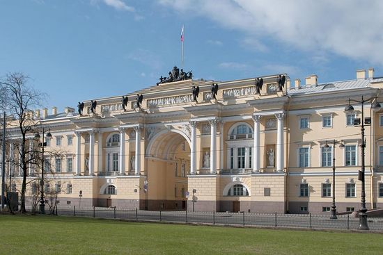Здање Сената и Синода, Санкт-Петербург