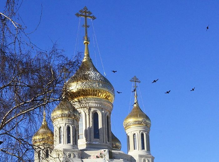 Прва Литургија у новом храму Сретењског манастира у Москви