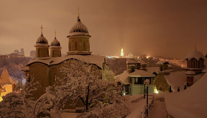 Зимний Зверинецкий монастырь